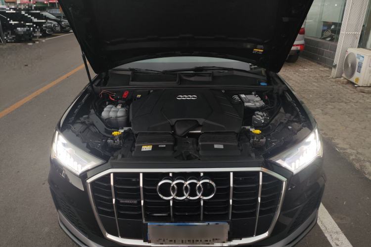 Used Audi Q7 2023 55 TFSI quattro S line Sport Edition Exterior 2