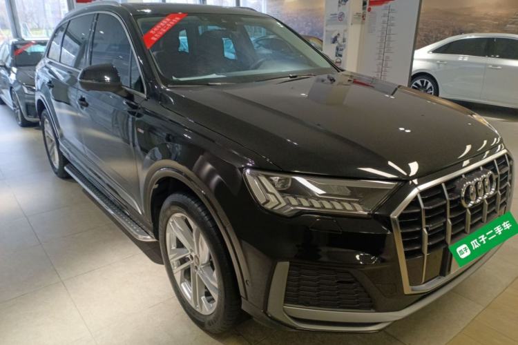 Used Audi Q7 2023 45 TFSI quattro S line Sport model Exterior 2