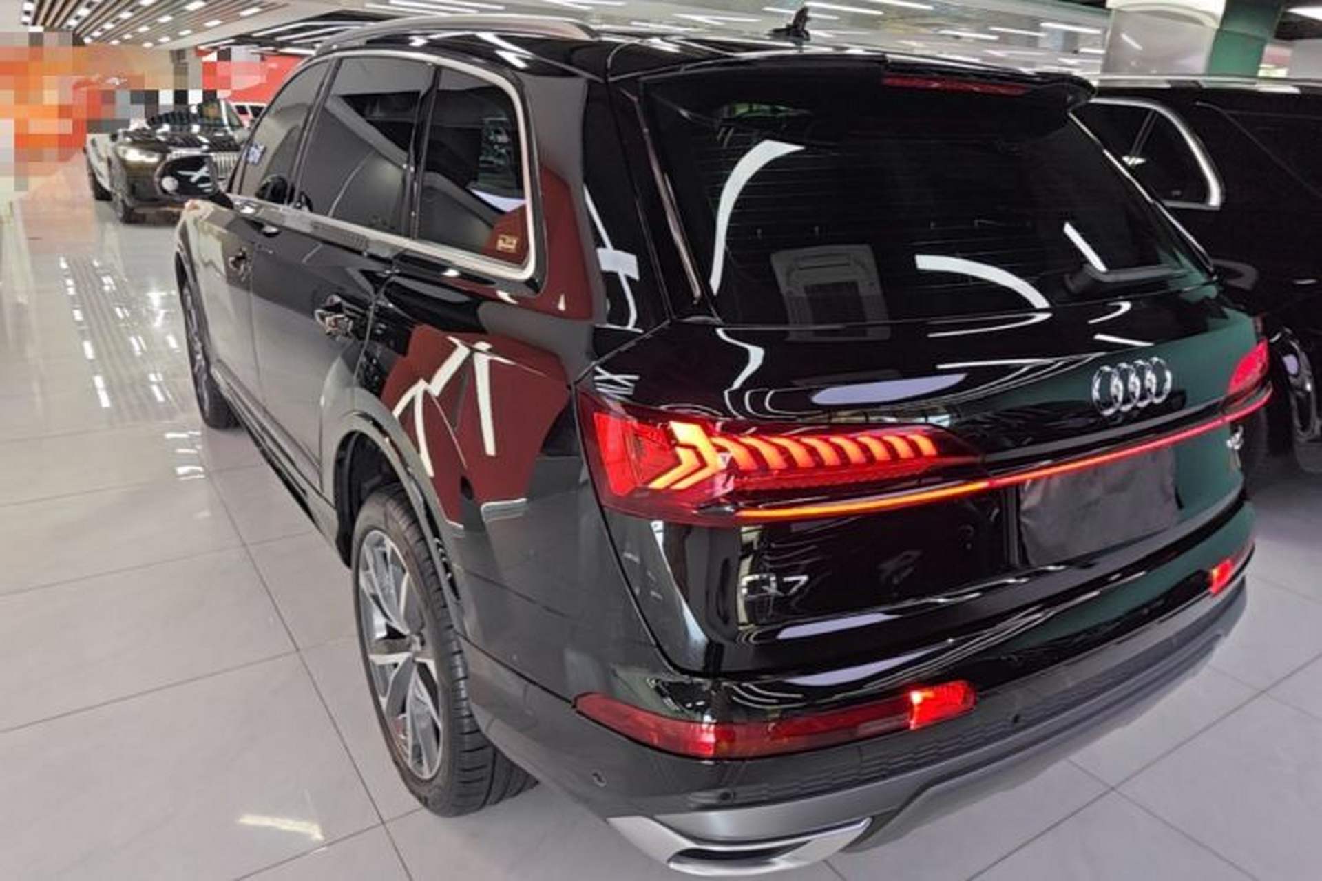Used Audi Q7 2023 55 TFSI quattro S line Sport Edition Exterior 2