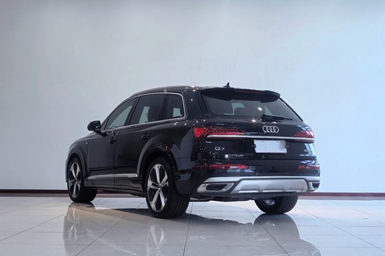 Used Audi Q7 2023 55 TFSI quattro S Prestige Edition Exterior 3