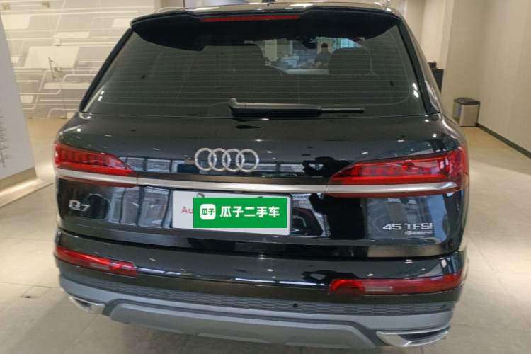 Used Audi Q7 2023 45 TFSI quattro S line Sport model Exterior 4