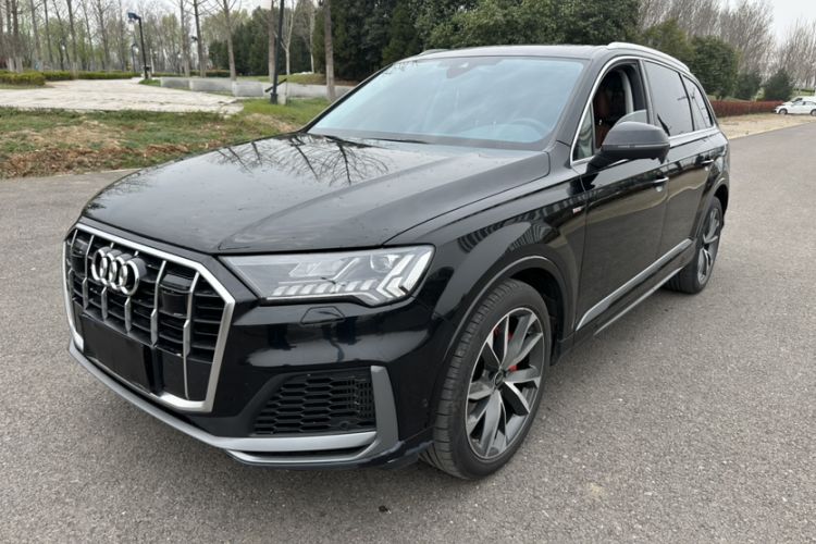 Used Audi Q7 2023 55 TFSI quattro S line Sport Edition Exterior 4