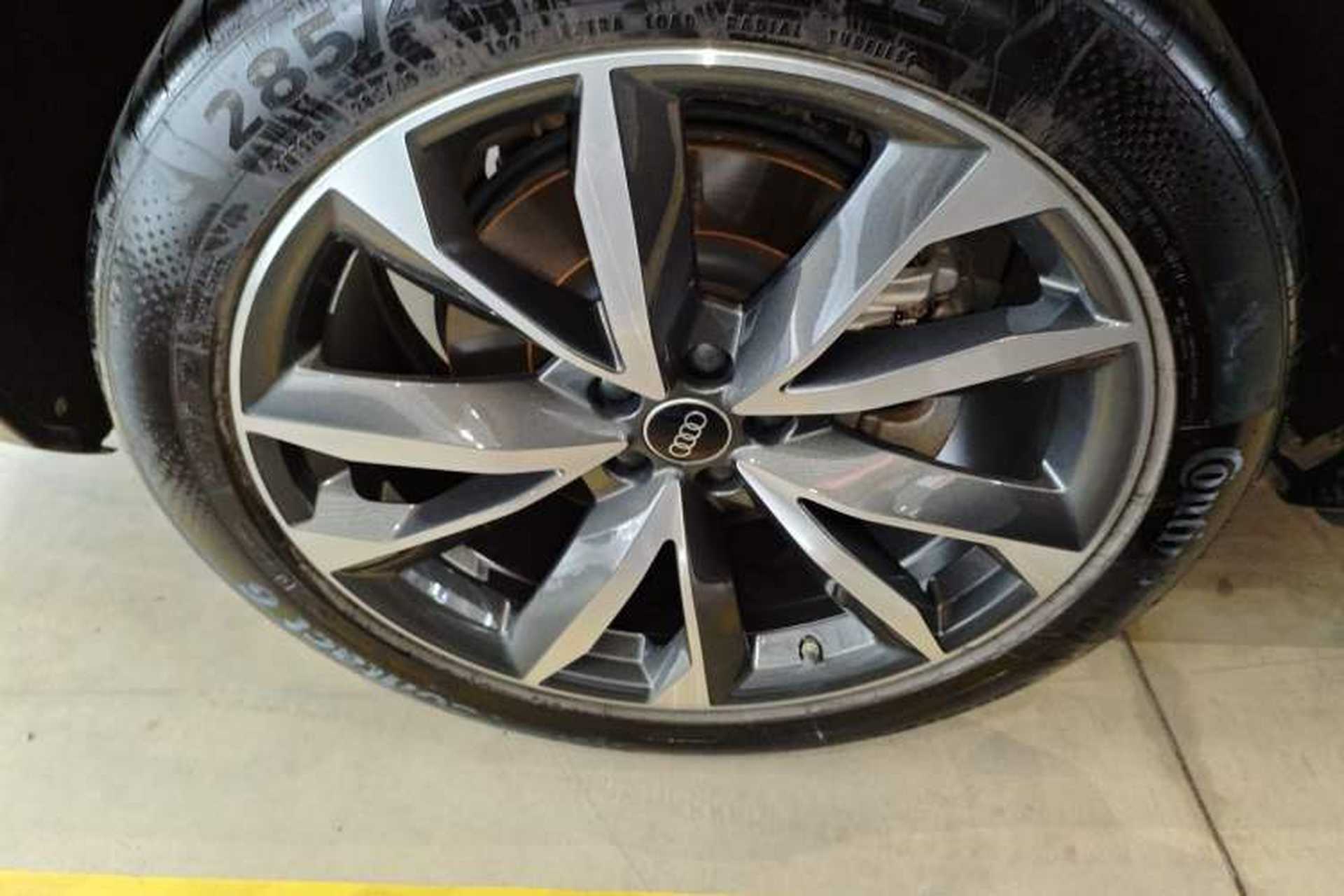 Used Audi Q7 2023 55 TFSI quattro S line Sport Edition Exterior 5