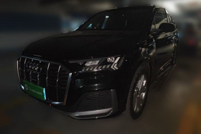 Used Audi Q7 2023 45 TFSI quattro S line Sport model