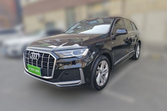 Used Audi Q7 2023 45 TFSI quattro S line Sport model