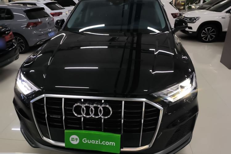 Used Audi Q7 2023 45 TFSI quattro S line Sport model Front