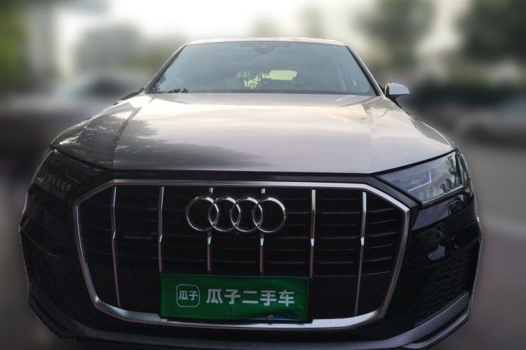 Used Audi Q7 2023 45 TFSI quattro S line Sport model Front