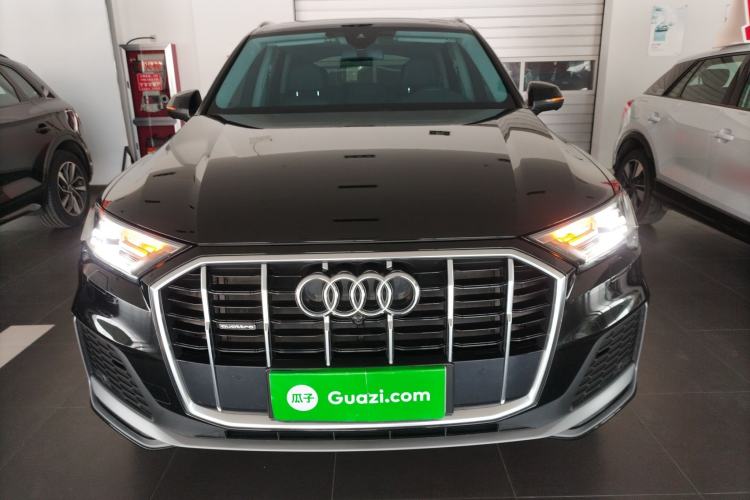 Used Audi Q7 2023 45 TFSI quattro S line Sport model Front