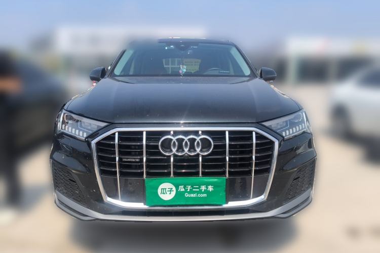 Used Audi Q7 2023 45 TFSI quattro S line Sport model Front
