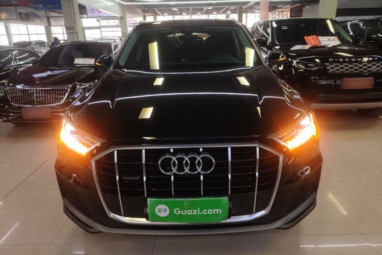 Used Audi Q7 2023 45 TFSI quattro S line Sport model Front