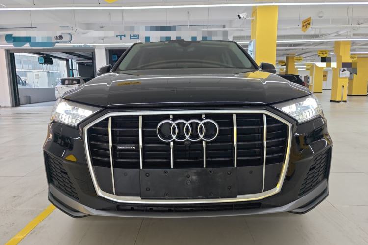 Used Audi Q7 2023 45 TFSI quattro S line Sport model Front