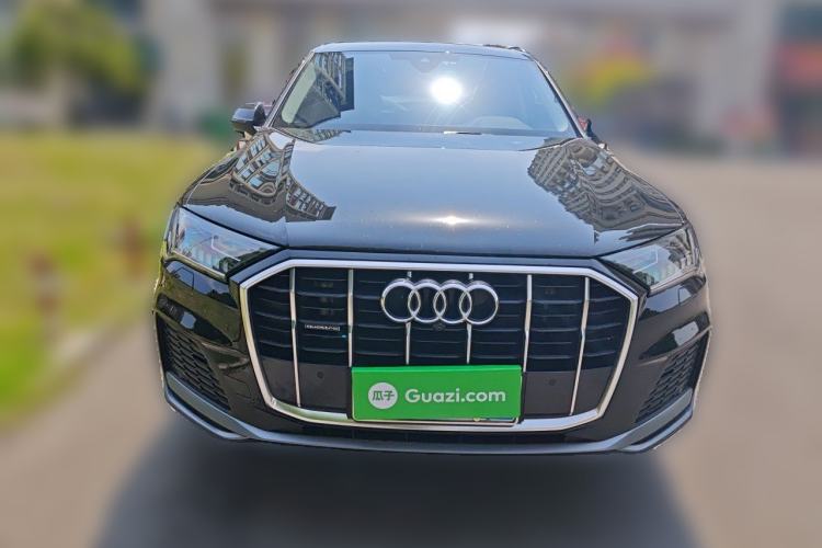 Used Audi Q7 2023 45 TFSI quattro S line Sport model Front
