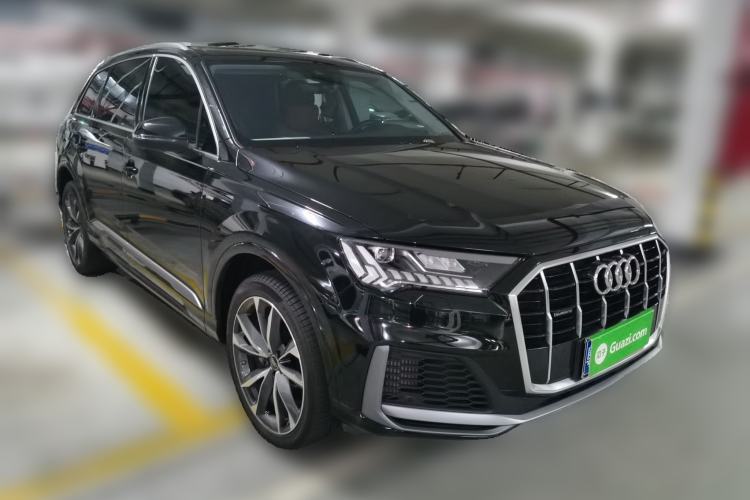 Used Audi Q7 2023 55 TFSI quattro S line Sport Edition Front Right 45 Deg