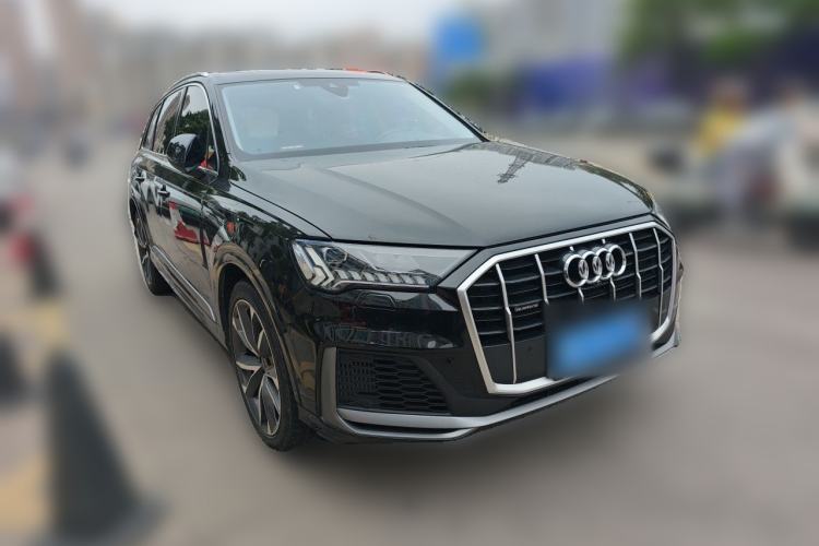 Used Audi Q7 2023 55 TFSI quattro S line Sport Edition Front Right 45 Deg