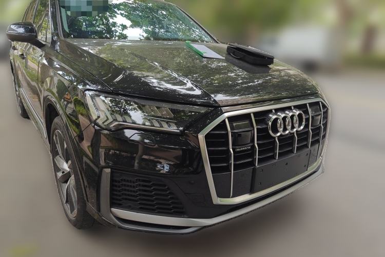Used Audi Q7 2023 55 TFSI quattro S line Sport Edition Front Right 45 Deg