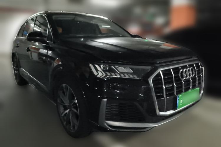 Used Audi Q7 2023 55 TFSI quattro S line Sport Edition Front Right 45 Deg