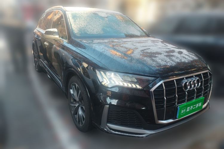 Used Audi Q7 2023 55 TFSI quattro S line Sport Edition Front Right 45 Deg