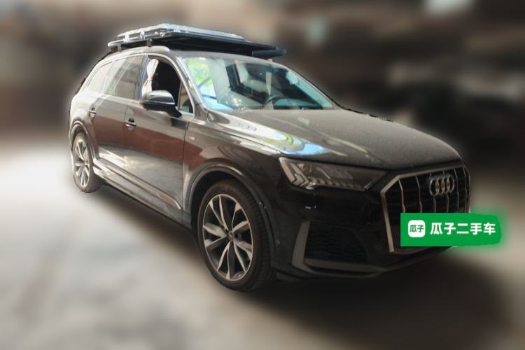 Used Audi Q7 2023 55 TFSI quattro S line Sport Edition Front Right 45 Deg