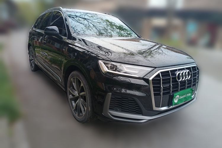 Used Audi Q7 2023 55 TFSI quattro S line Sport Edition Front Right 45 Deg
