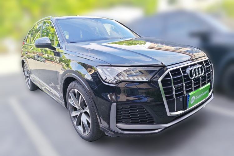 Used Audi Q7 2023 55 TFSI quattro S line Sport Edition Front Right 45 Deg