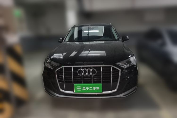 Used Audi Q7 2023 45 TFSI quattro S line Sport model Front