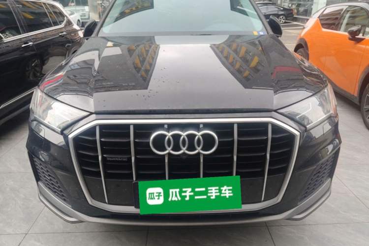 Used Audi Q7 2023 45 TFSI quattro S line Sport model Front