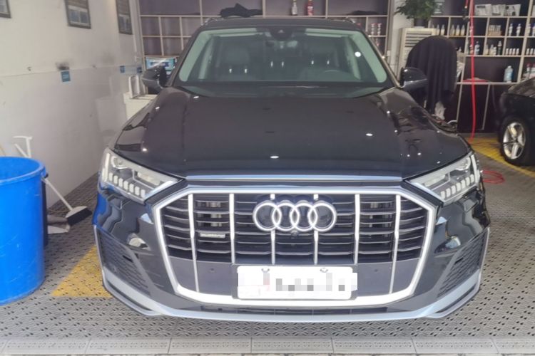 Used Audi Q7 2023 45 TFSI quattro S line Sport model Front
