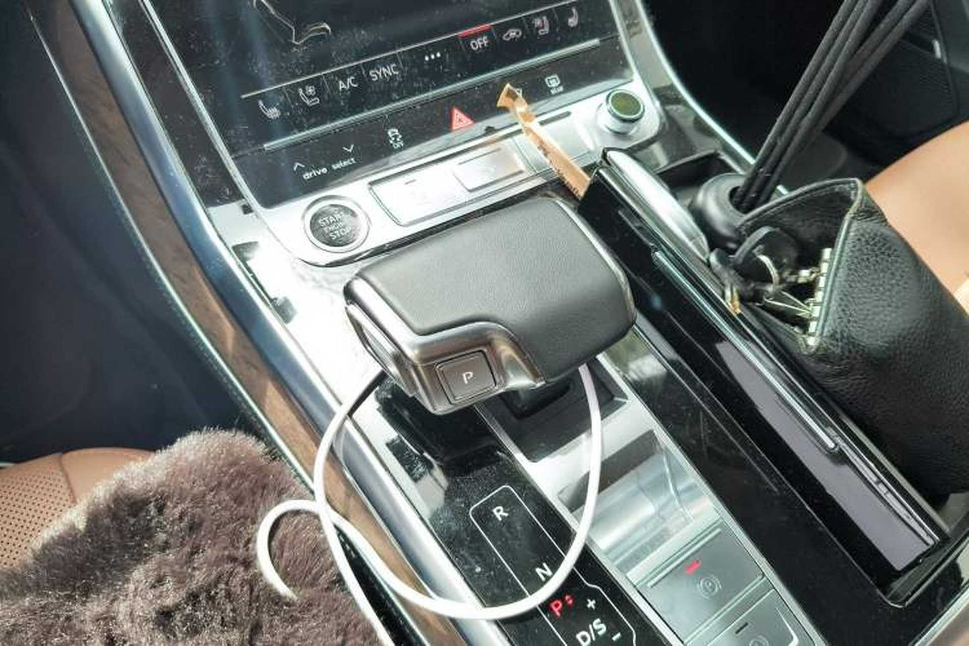 Used Audi Q7 2023 55 TFSI quattro S line Sport Edition Gear Lever