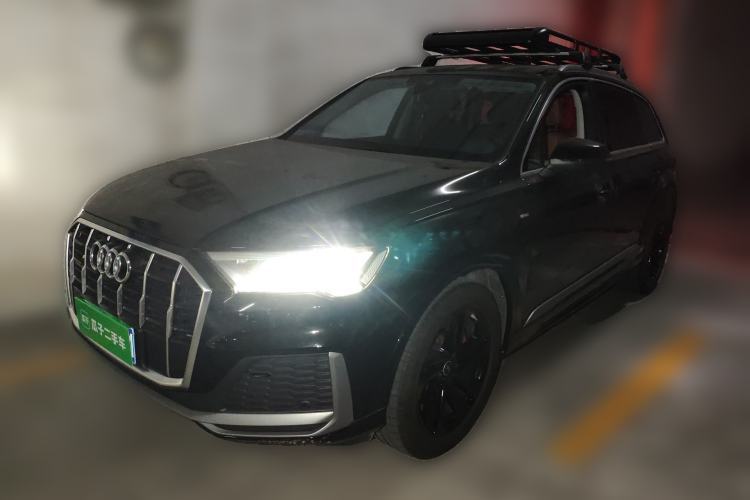 Used Audi Q7 2023 45 TFSI quattro S line Sport model Guazi used car, China used car export, Used car for sale, Used  cars, Cheapest cars for sale