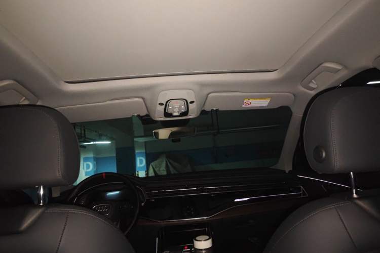 Used Audi Q7 2023 45 TFSI quattro S line Sport model Headliner