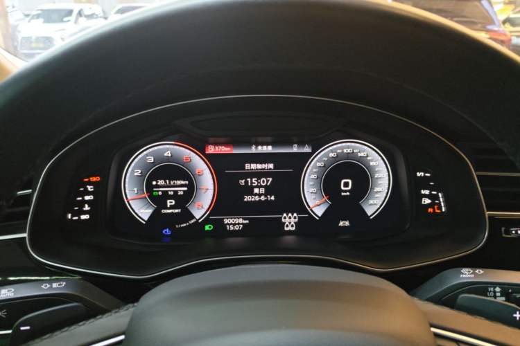 Used Audi Q7 2023 55 TFSI quattro S line Sport Edition Instrument Cluster