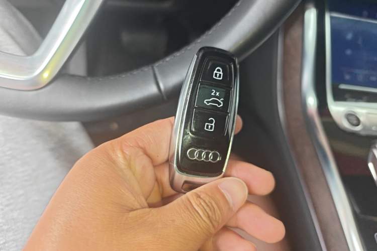 Used Audi Q7 2023 45 TFSI quattro S line Sport model Interior 1