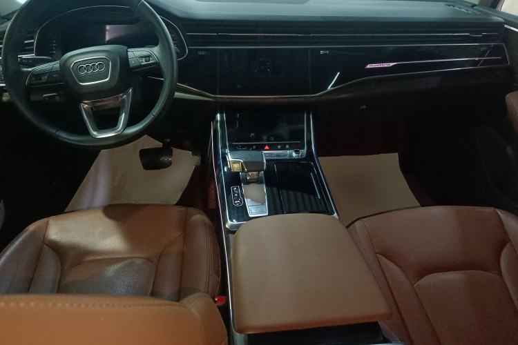 Used Audi Q7 2023 45 TFSI quattro S line Sport model Interior 2