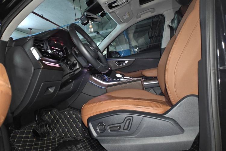 Used Audi Q7 2023 55 TFSI quattro S line Sport Edition Left Front Seat