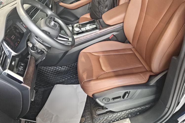 Used Audi Q7 2023 55 TFSI quattro S line Sport Edition Left Front Seat