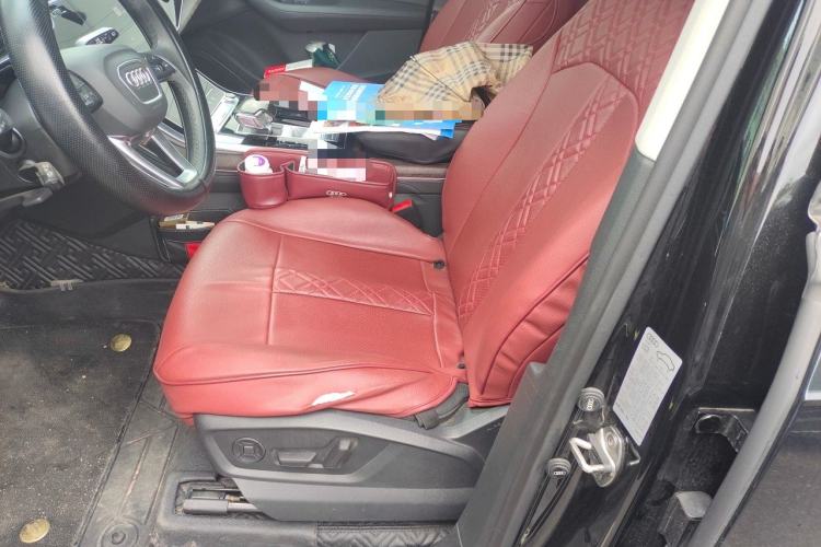 Used Audi Q7 2023 45 TFSI quattro S line Sport model Left Front Seat