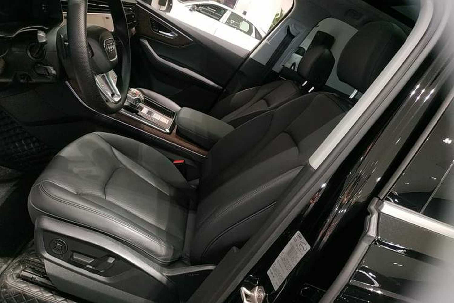 Used Audi Q7 2023 55 TFSI quattro S line Sport Edition Left Front Seat