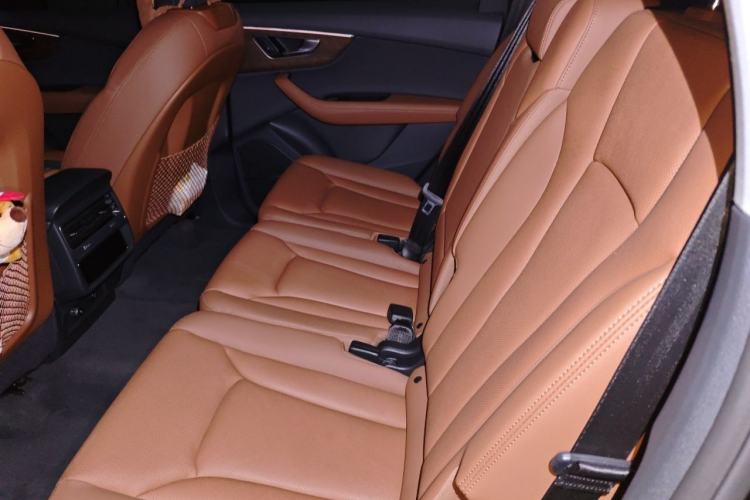 Used Audi Q7 2023 55 TFSI quattro S line Sport Edition Left Rear Seat