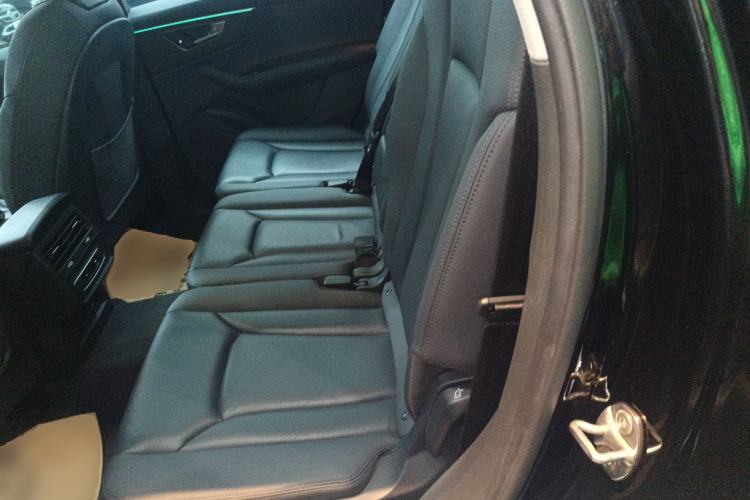 Used Audi Q7 2023 45 TFSI quattro S line Sport model Left Rear Seat