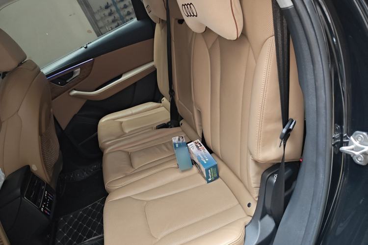Used Audi Q7 2023 55 TFSI quattro S Prestige Edition Left Rear Seat