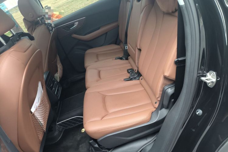 Used Audi Q7 2023 45 TFSI quattro S line Sport model Left Rear Seat
