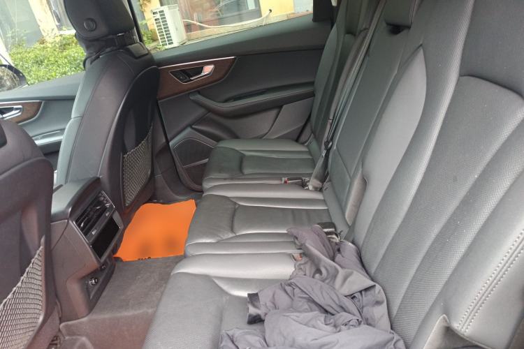 Used Audi Q7 2023 55 TFSI quattro S line Sport Edition Left Rear Seat