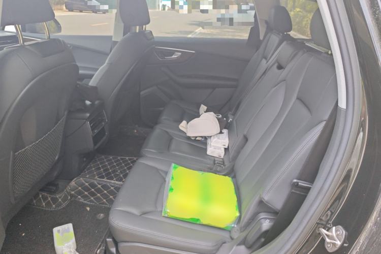 Used Audi Q7 2023 55 TFSI quattro S line Sport Edition Left Rear Seat