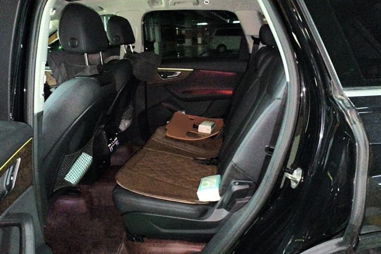 Used Audi Q7 2023 55 TFSI quattro S line Sport Edition Left Rear Seat
