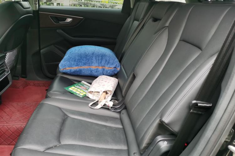 Used Audi Q7 2023 55 TFSI quattro S line Sport Edition Left Rear Seat