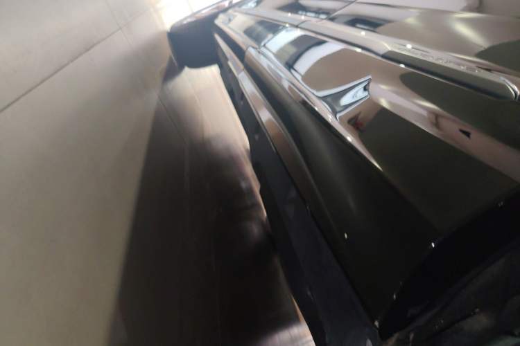 Used Audi Q7 2023 45 TFSI quattro S line Sport model Left Side Sill