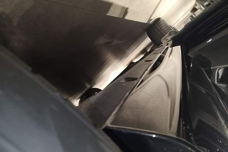 Used Audi Q7 2023 55 TFSI quattro S line Sport Edition Left Side Sill