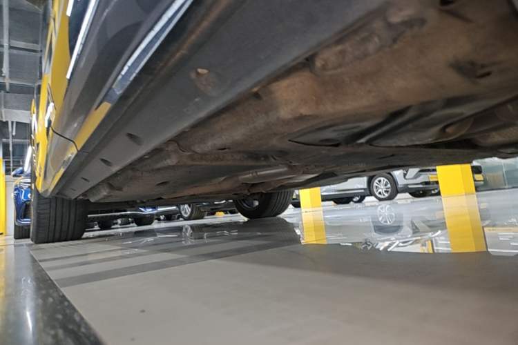 Used Audi Q7 2023 55 TFSI quattro S line Sport Edition Left Side Sill