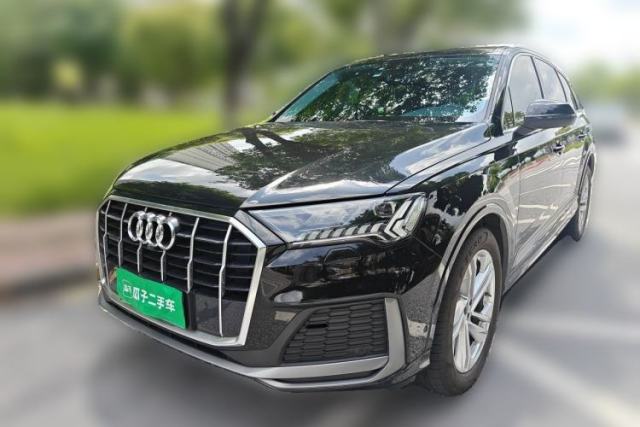 Used Audi Q7 2023 45 TFSI quattro S line Sport model