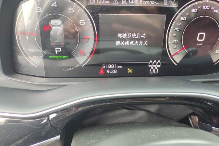 Used Audi Q7 2023 45 TFSI quattro S line Sport model Odometer Close Up